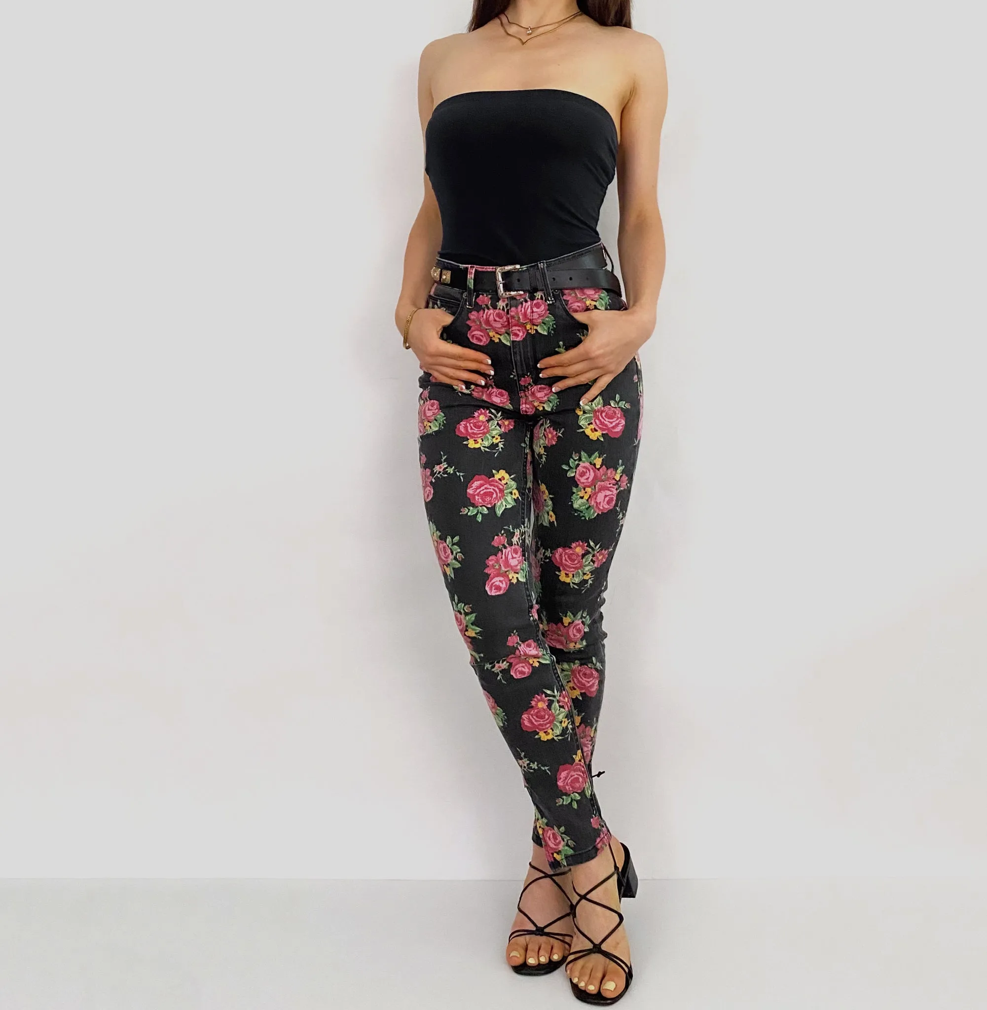 Guess Rose Print Jeans - 27