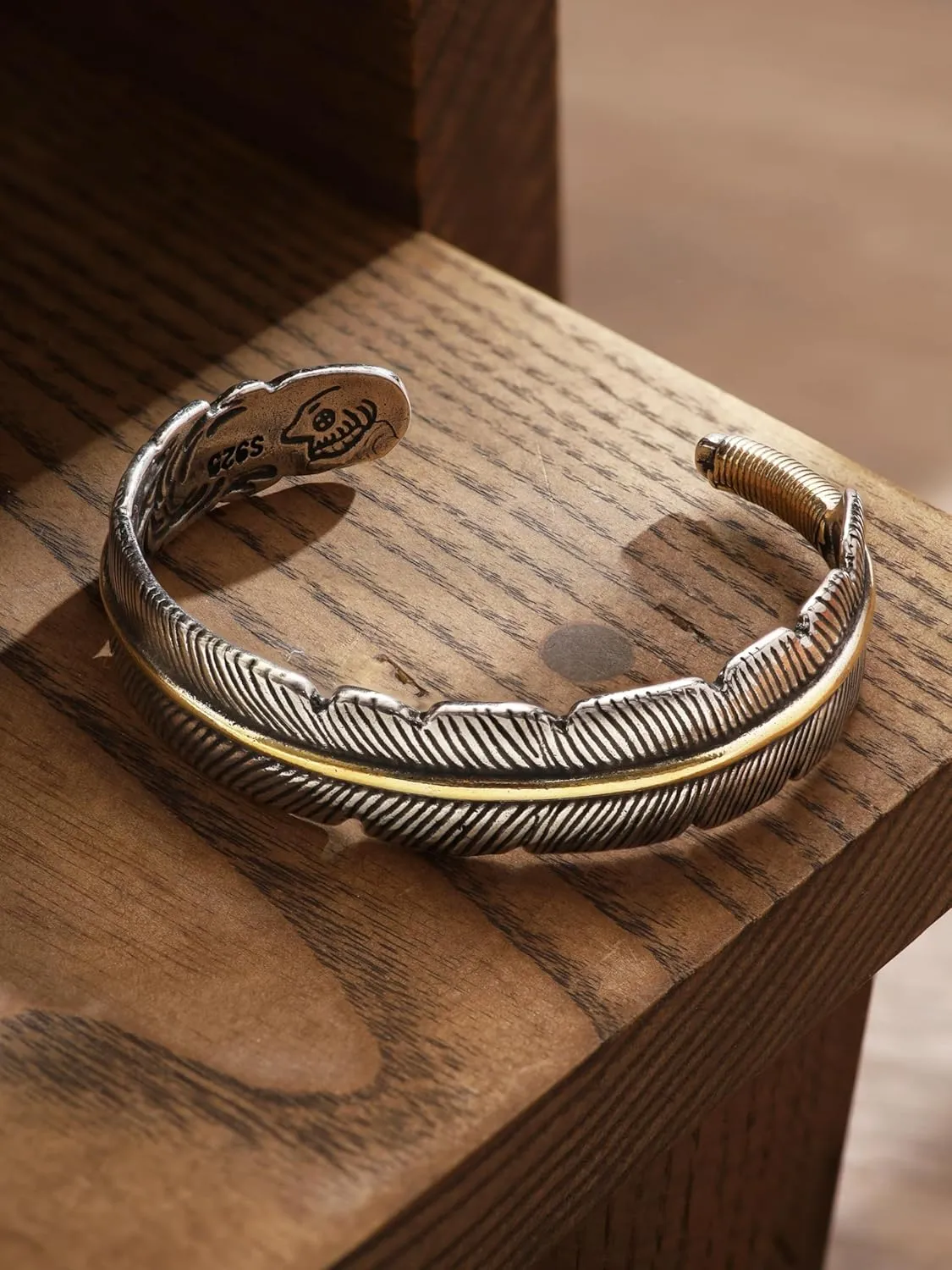 HAQUIL Stainless Steel Native American Feather Cuff Bracelet Jewelry Gift for Men and Women