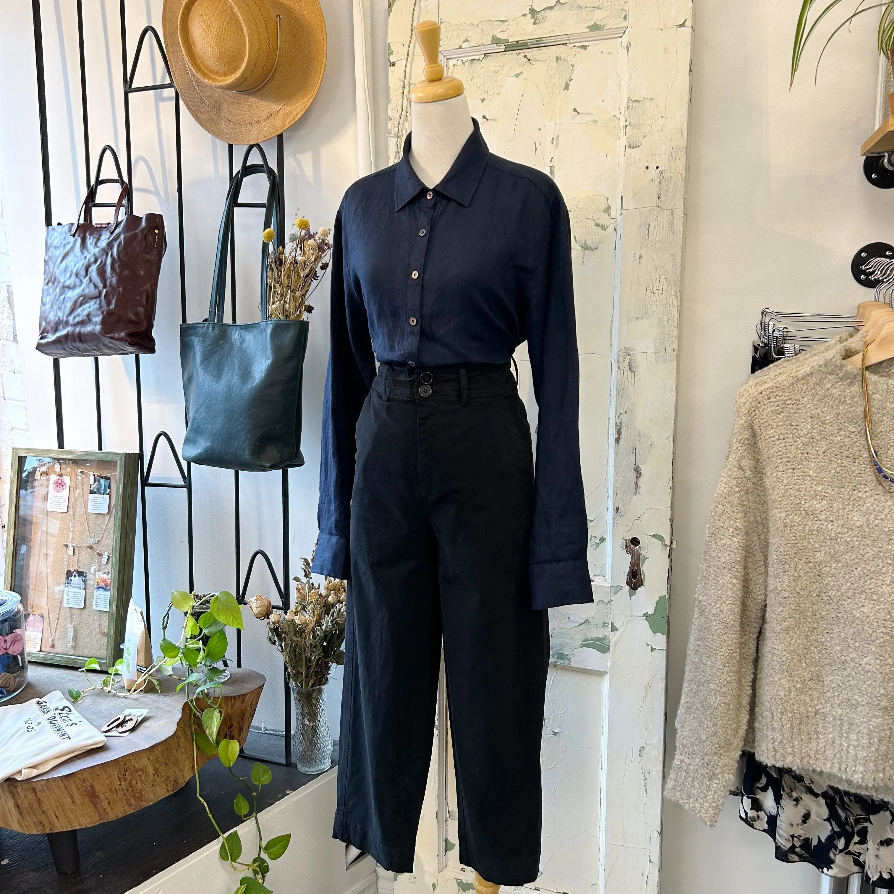 Naïf // Ines Shirt Navy Linen